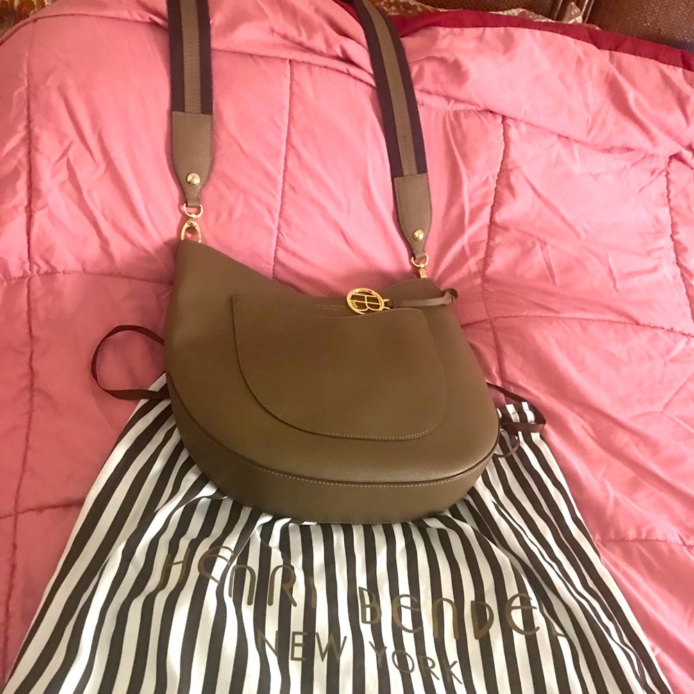 “Authentic” Henri Bendel Leather purse